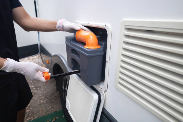 Portable Toilet Options We Offer in Rayne, LA